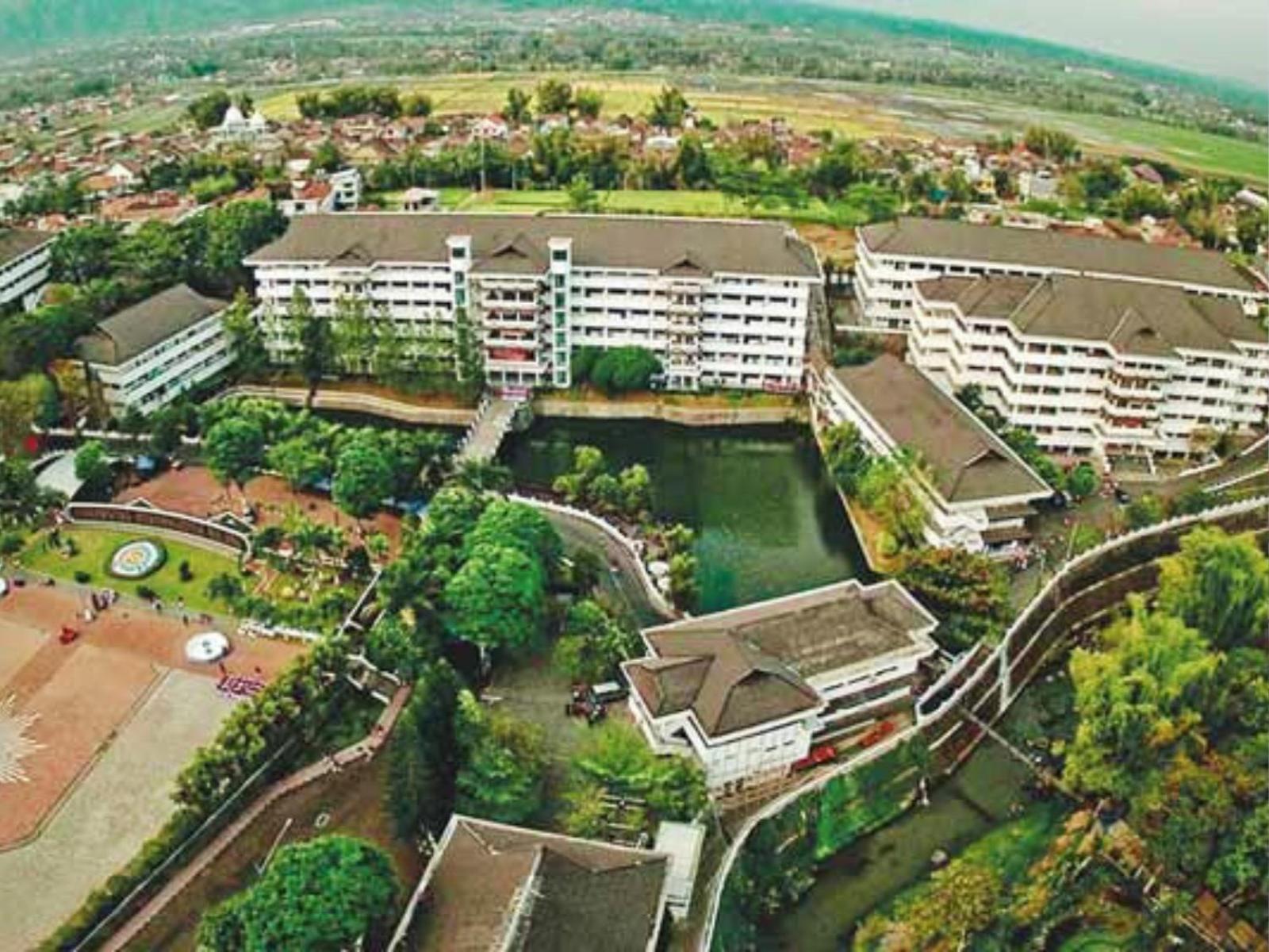 Villa Estetik Di Malang Esterno foto
