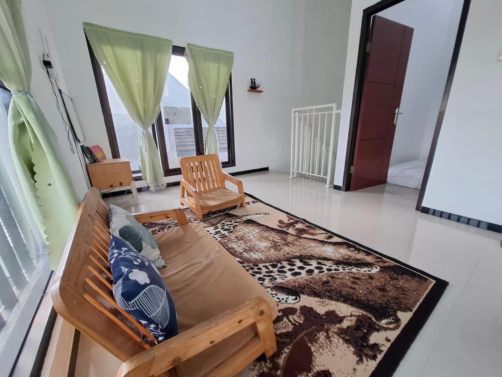 Villa Estetik Di Malang Esterno foto